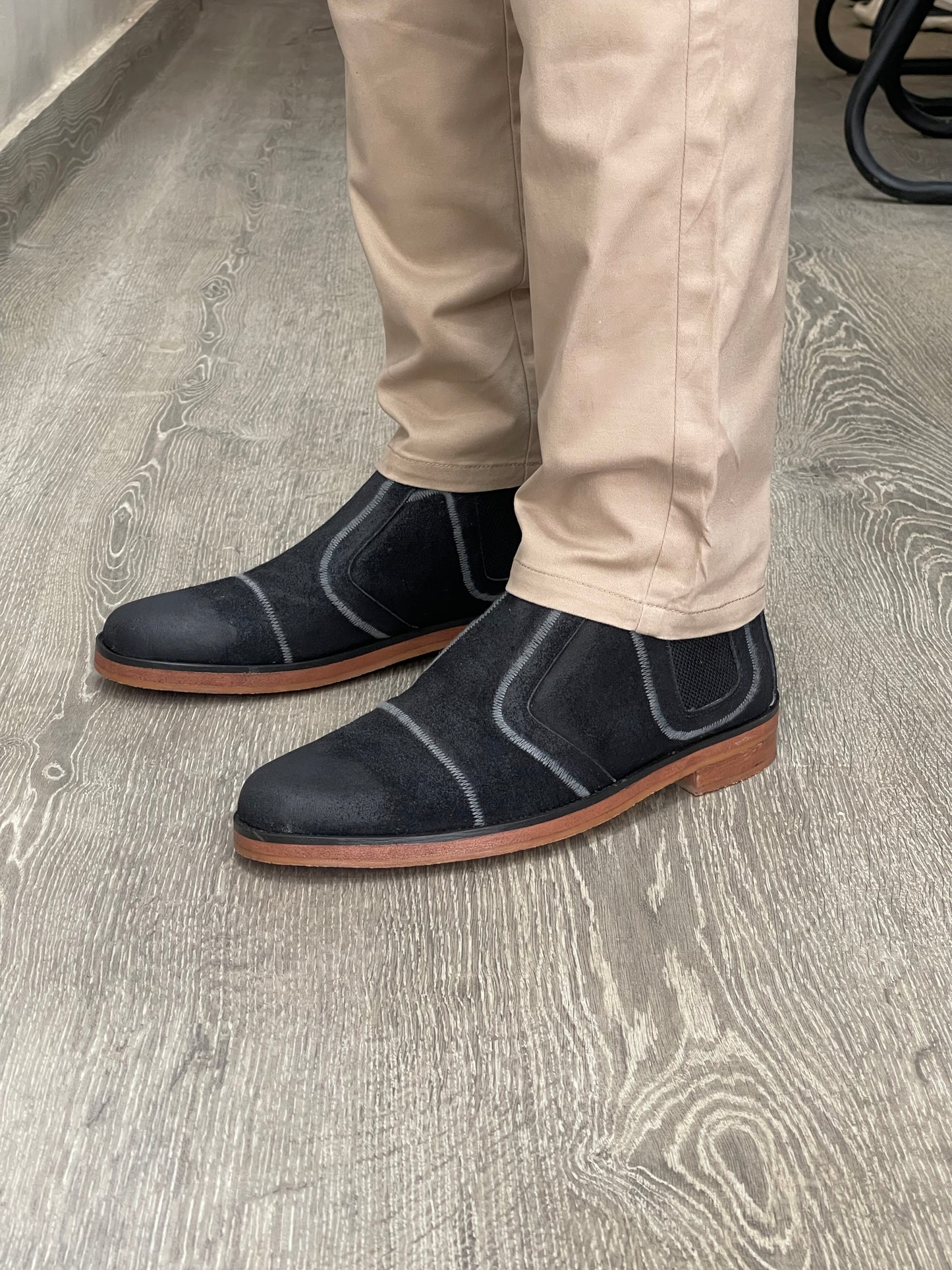 The Rover Chelsea Black