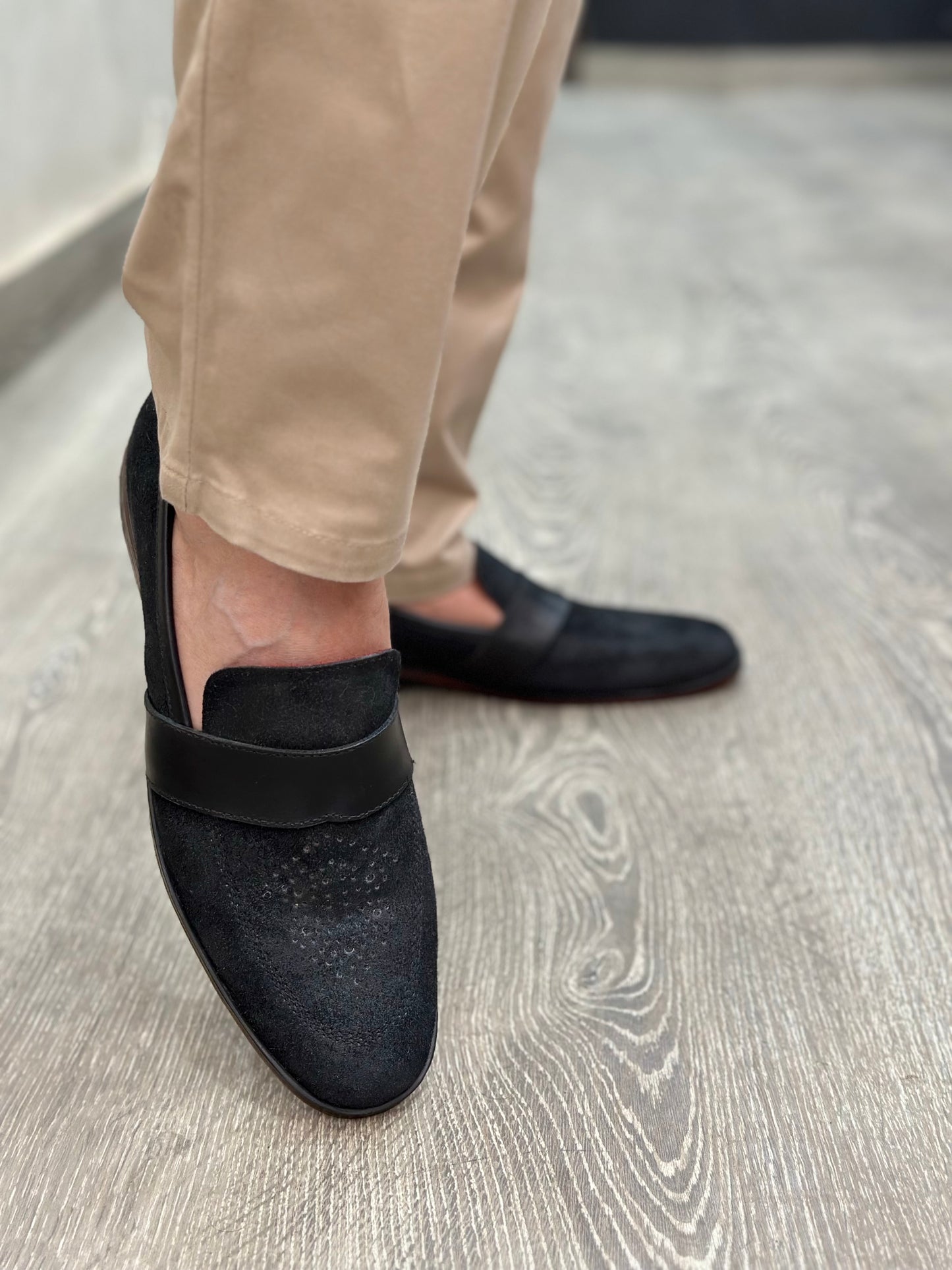 The Valenzi Loafer Black